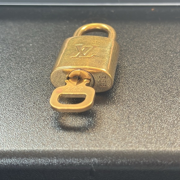 Louis Vuitton lock and key padlock angel number 333 😇 - Picture 3 of 3